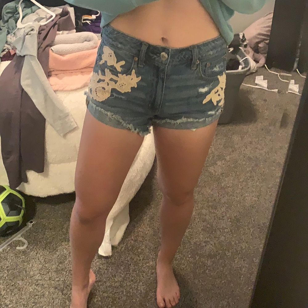 American Eagle boho jean shorts